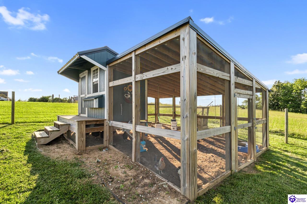 Listing Picture 760 Leafdale Road Hodgenville, KY 42748 MLS HK25002146