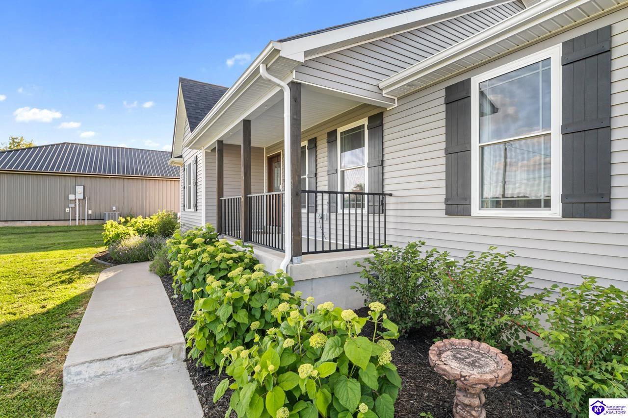 Listing Picture 760 Leafdale Road Hodgenville, KY 42748 MLS HK25002146