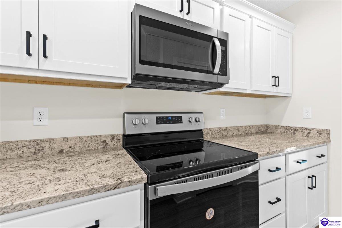 Listing Picture 401 Sandy Circle Elizabethtown, KY 42701 MLS HK25002151