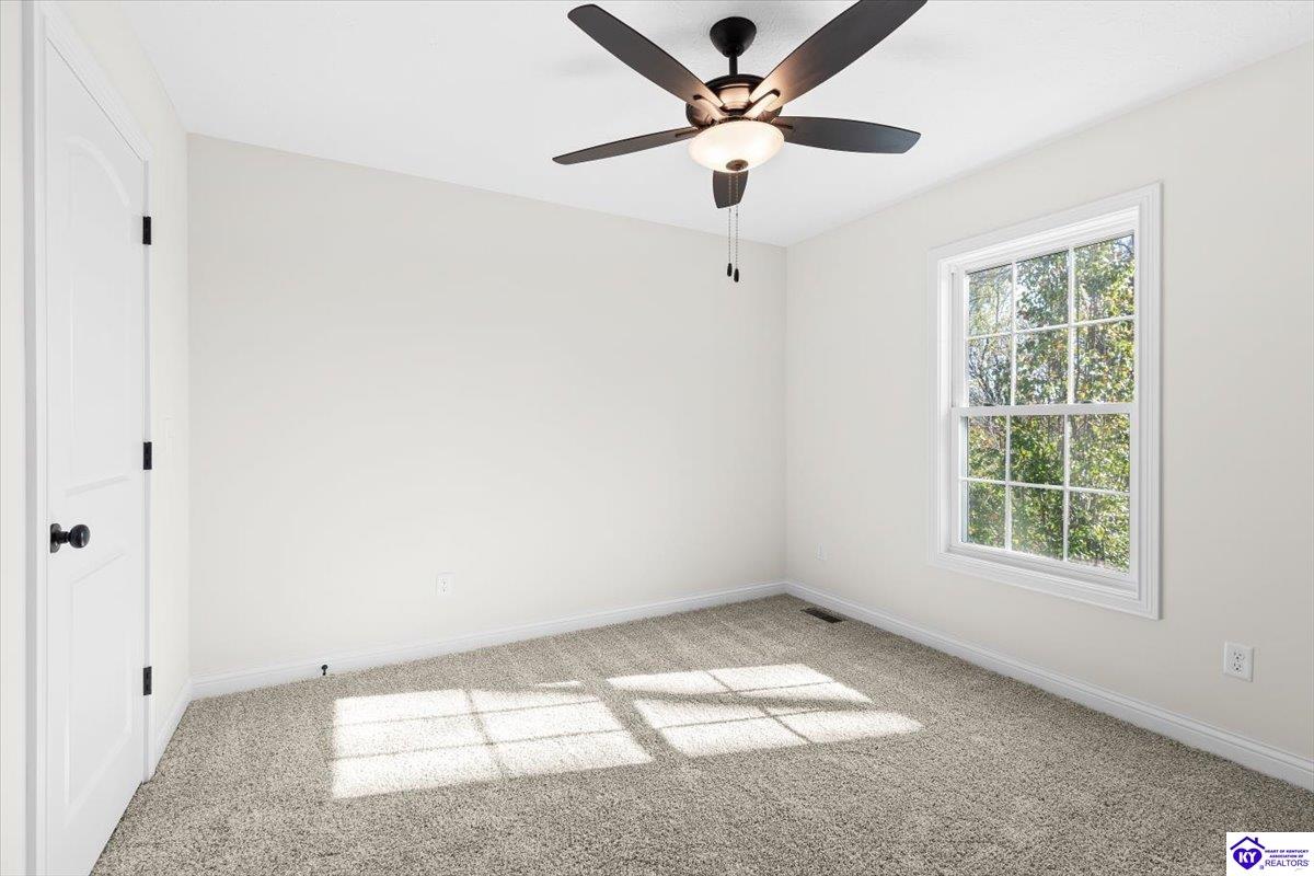 Listing Picture 401 Sandy Circle Elizabethtown, KY 42701 MLS HK25002151