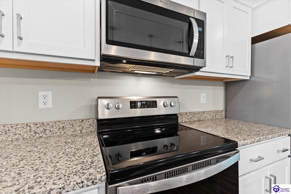 Listing Picture 404 Sandy Circle Elizabethtown, KY 42701 MLS HK25002152