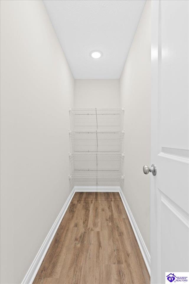 Listing Picture 404 Sandy Circle Elizabethtown, KY 42701 MLS HK25002152