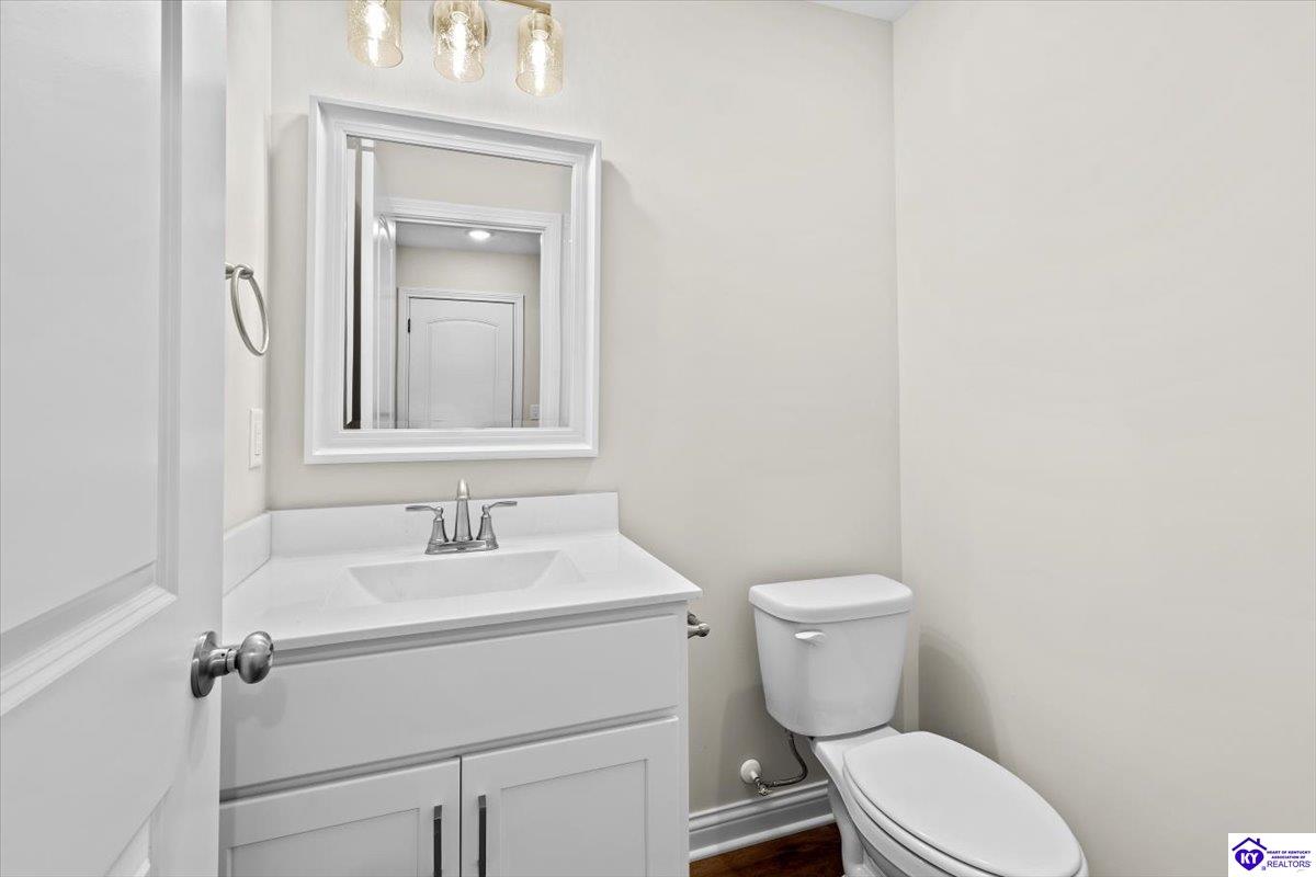 Listing Picture 404 Sandy Circle Elizabethtown, KY 42701 MLS HK25002152