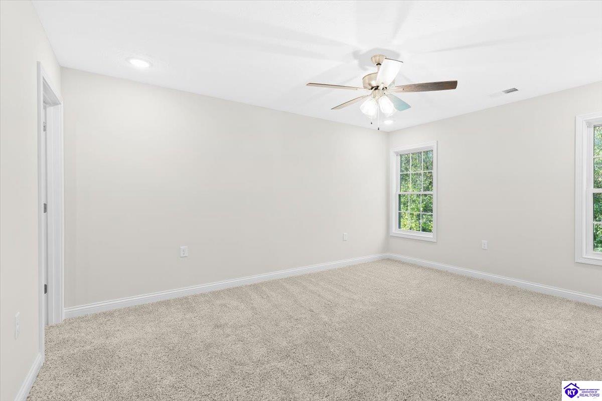 Listing Picture 404 Sandy Circle Elizabethtown, KY 42701 MLS HK25002152