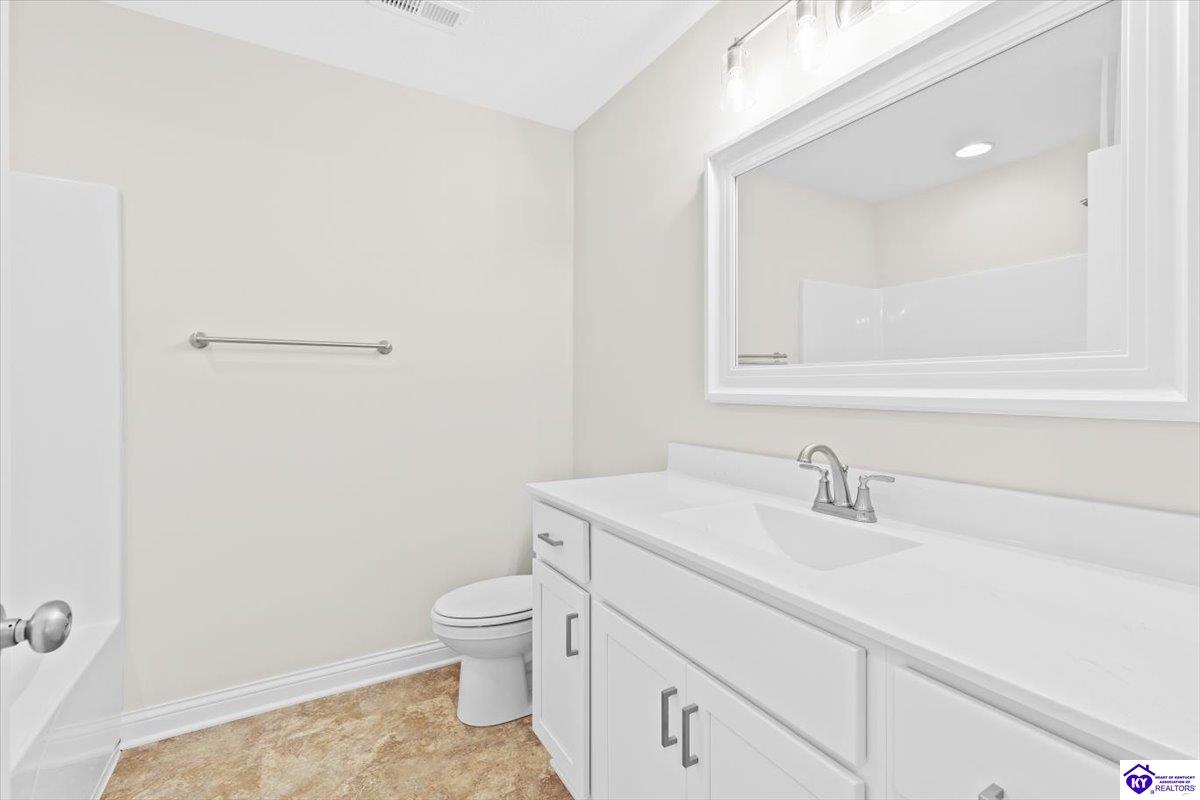 Listing Picture 404 Sandy Circle Elizabethtown, KY 42701 MLS HK25002152