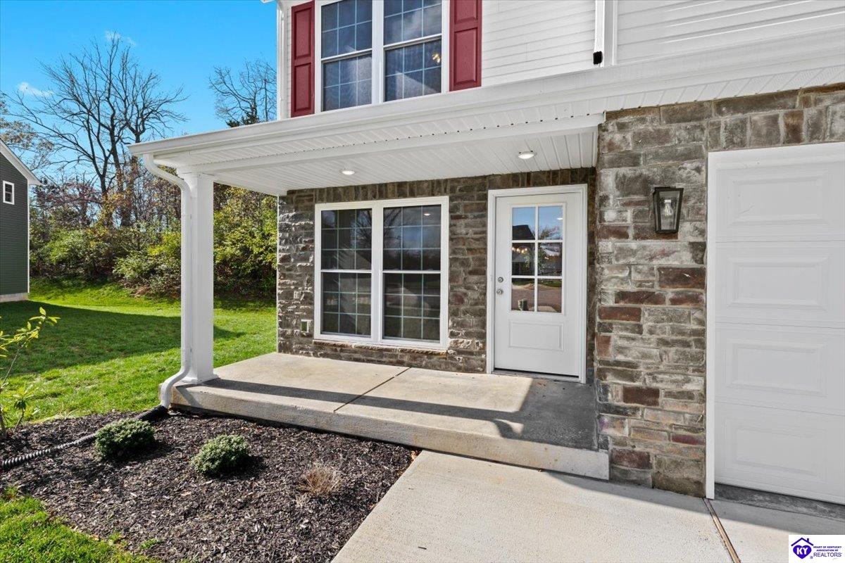 Listing Picture 404 Sandy Circle Elizabethtown, KY 42701 MLS HK25002152