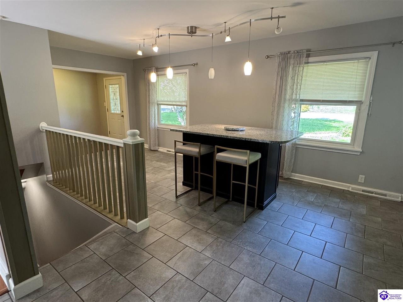 Listing Picture 302 Pinecrest Drive Elizabethtown, KY 42701 MLS HK25002169