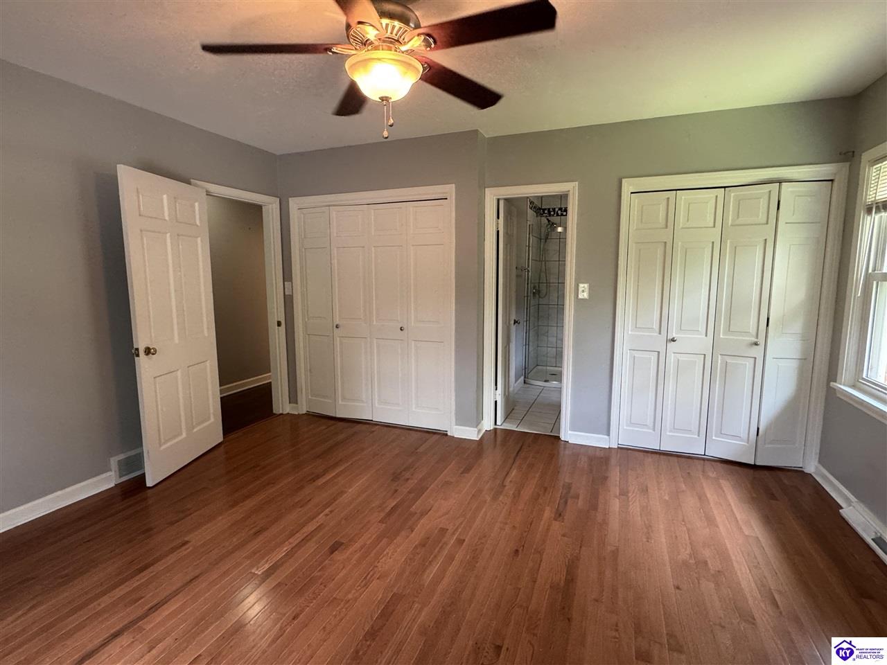 Listing Picture 302 Pinecrest Drive Elizabethtown, KY 42701 MLS HK25002169