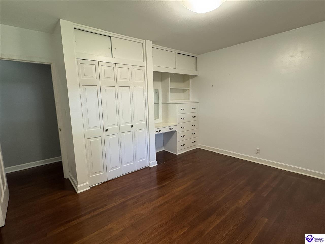 Listing Picture 302 Pinecrest Drive Elizabethtown, KY 42701 MLS HK25002169