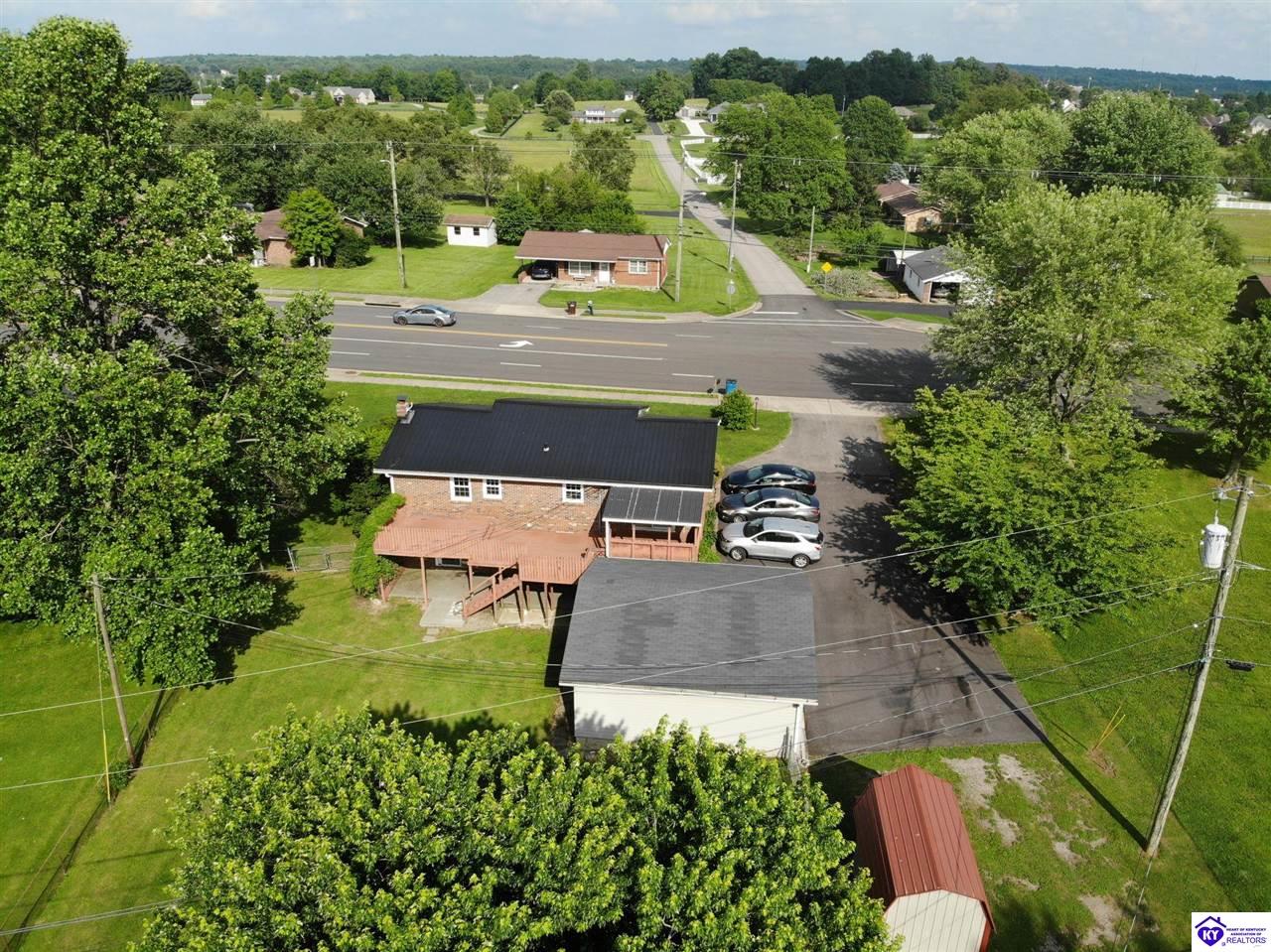 Listing Picture 1712 N Miles Street Elizabethtown, KY 42701 MLS HK25002172