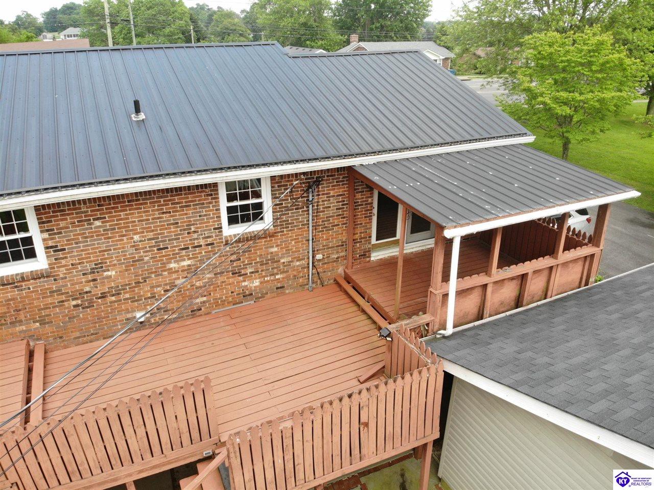 Listing Picture 1712 N Miles Street Elizabethtown, KY 42701 MLS HK25002172