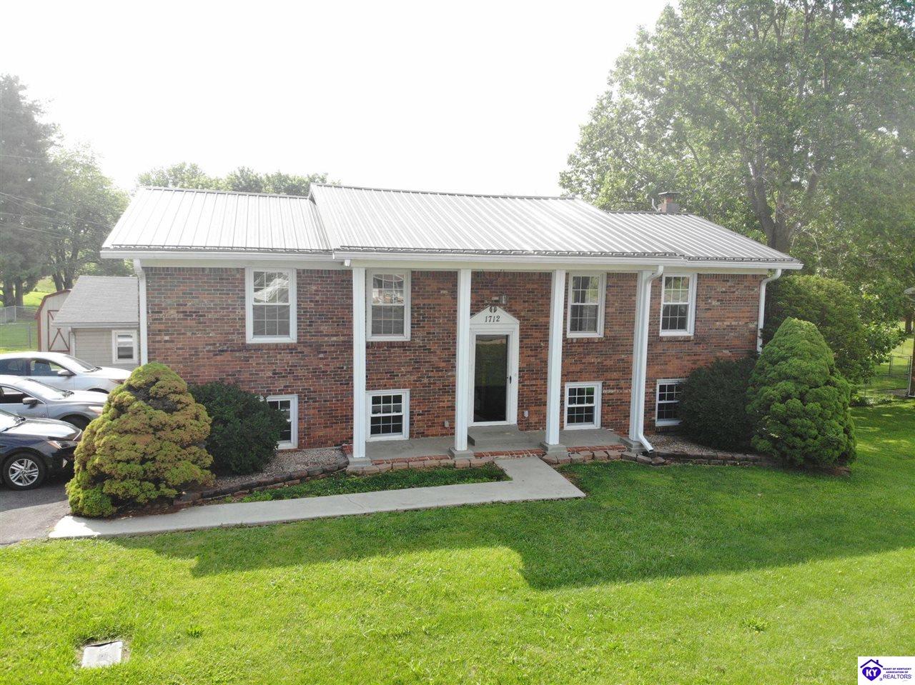 Listing Picture 1712 N Miles Street Elizabethtown, KY 42701 MLS HK25002172