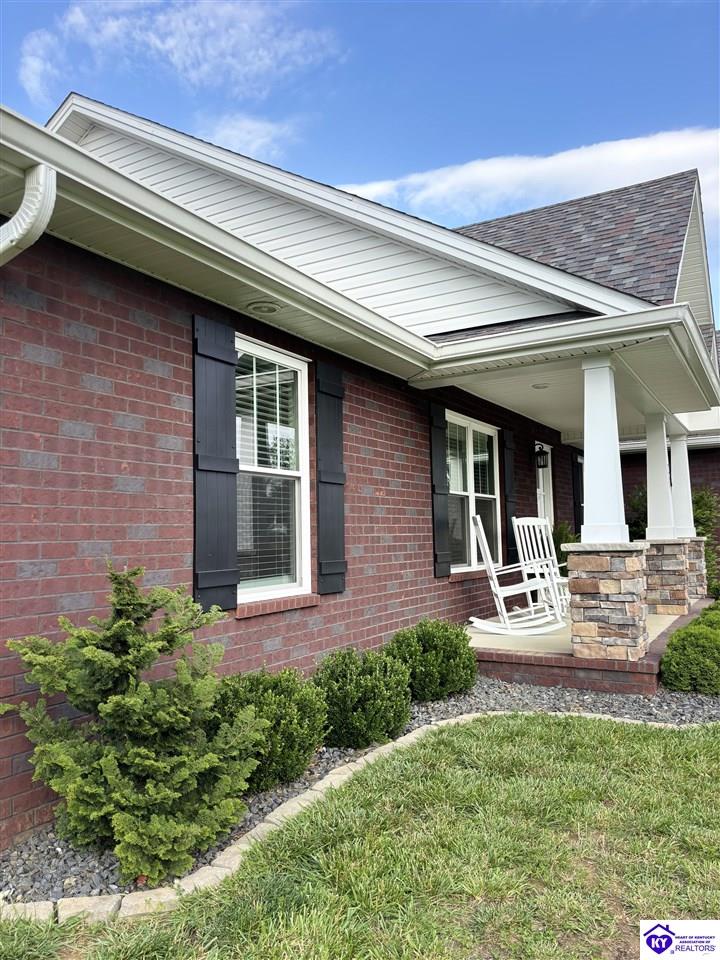 Listing Picture 38 Highview Drive Campbellsville, KY 42718 MLS HK25002193