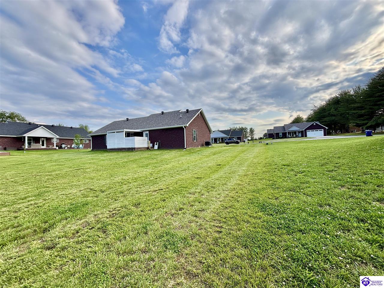 Listing Picture 38 Highview Drive Campbellsville, KY 42718 MLS HK25002193