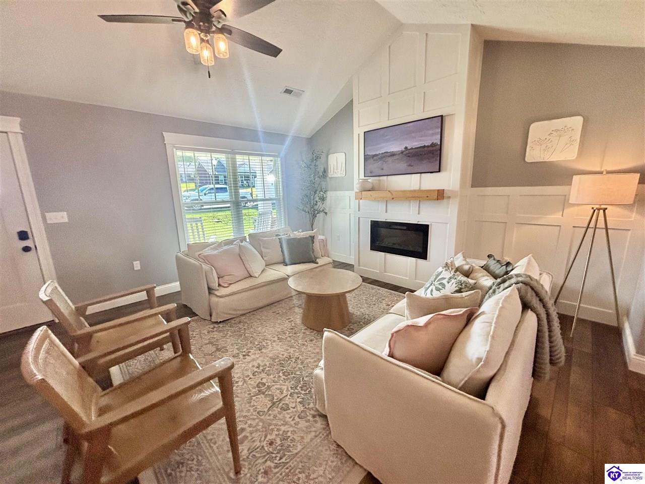 Listing Picture 38 Highview Drive Campbellsville, KY 42718 MLS HK25002193