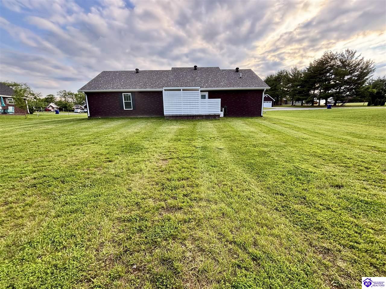 Listing Picture 38 Highview Drive Campbellsville, KY 42718 MLS HK25002193