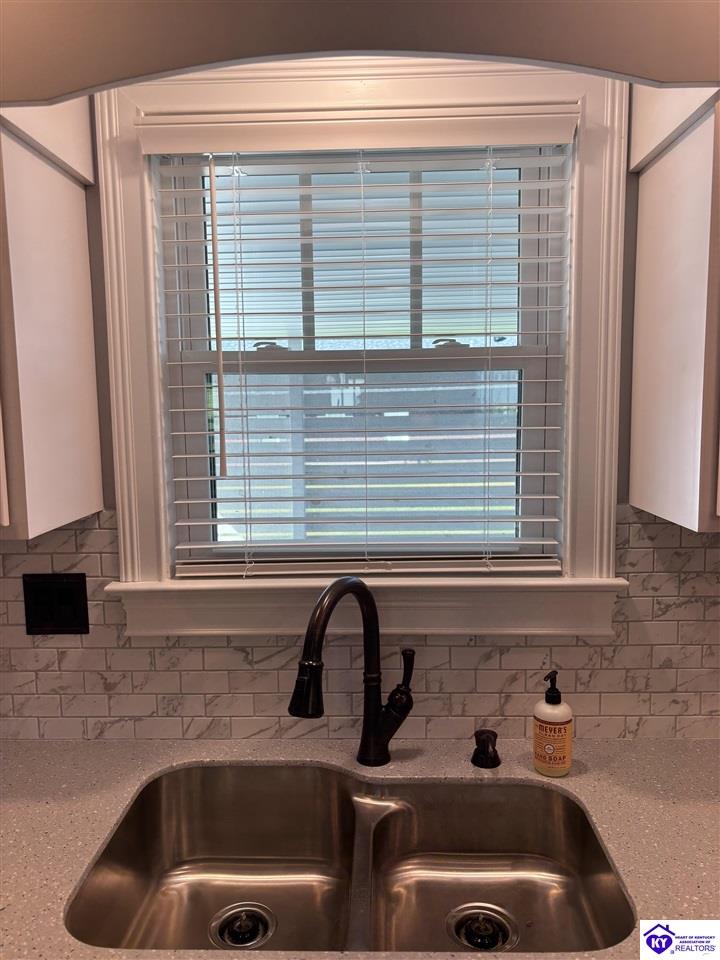 Listing Picture 38 Highview Drive Campbellsville, KY 42718 MLS HK25002193