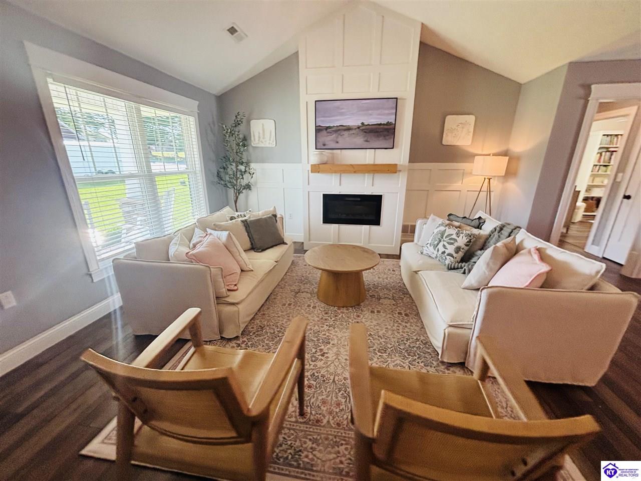 Listing Picture 38 Highview Drive Campbellsville, KY 42718 MLS HK25002193