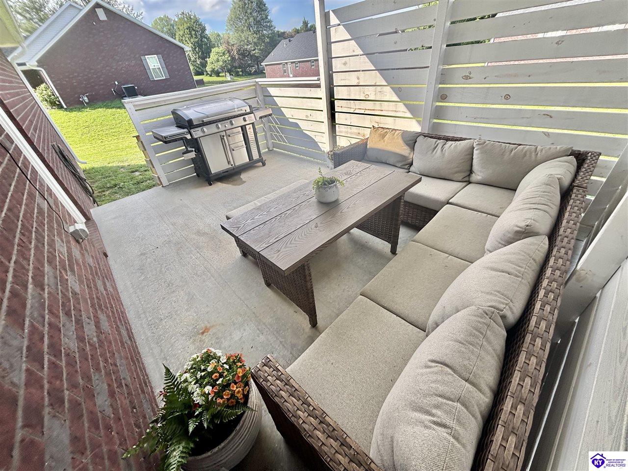 Listing Picture 38 Highview Drive Campbellsville, KY 42718 MLS HK25002193