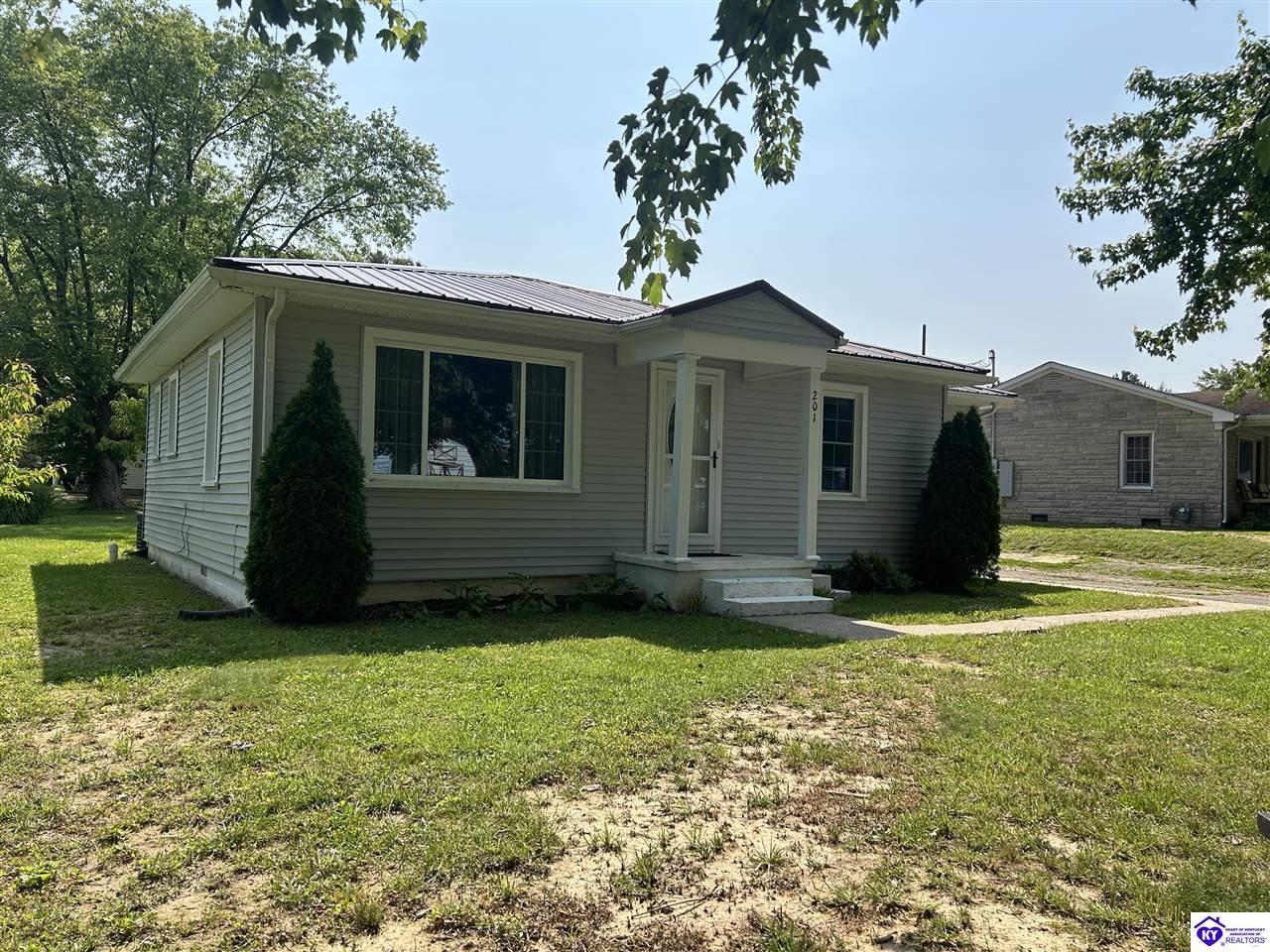 Listing Picture 201 Leitchfield Road Hardinsburg, KY 40143 MLS HK25002202