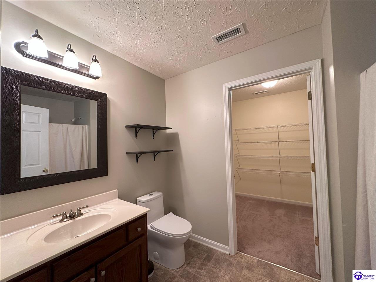 Listing Picture 70 Shipp Lane Glendale, KY 42740 MLS HK25002219