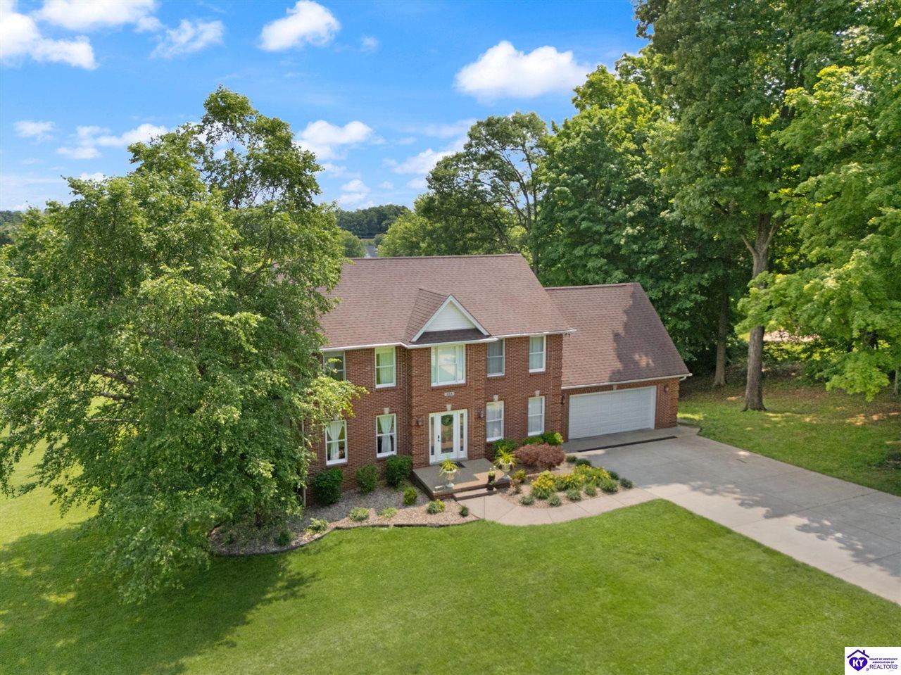 Listing Picture 404 Timber Lane Elizabethtown, KY 42701 MLS HK25002226