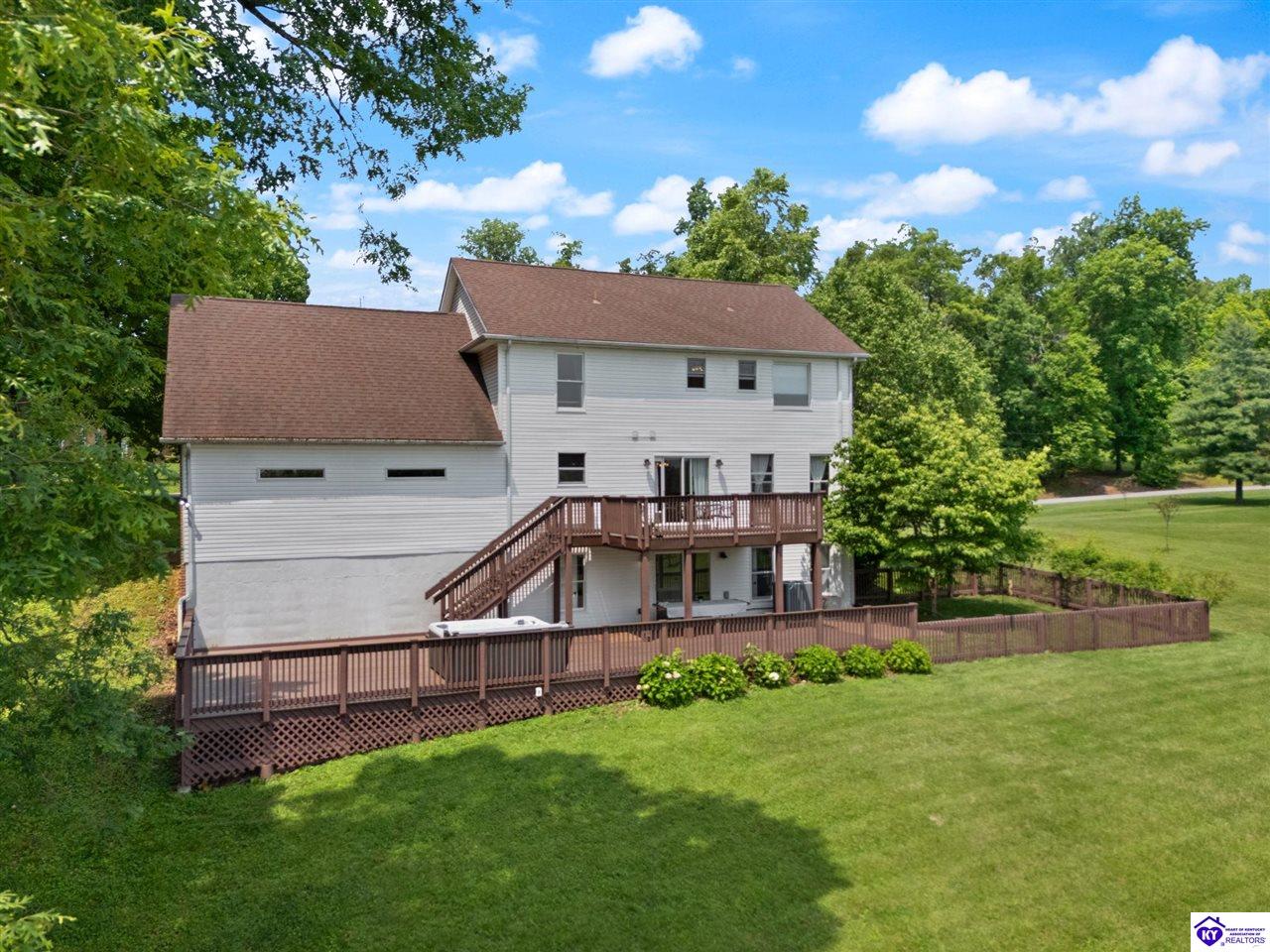 Listing Picture 404 Timber Lane Elizabethtown, KY 42701 MLS HK25002226