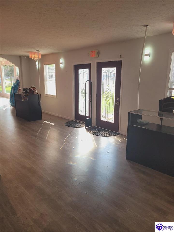 Listing Picture 8107 Blue Lick Road Louisville, KY 40219 MLS HK25002242