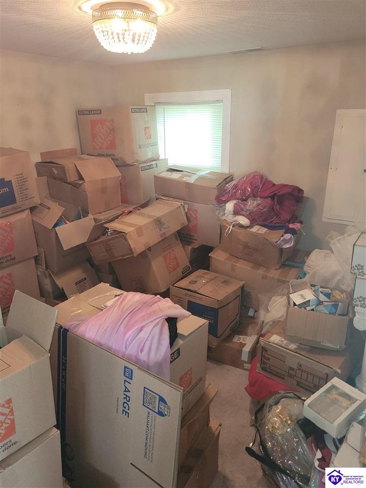 Listing Picture 8107 Blue Lick Road Louisville, KY 40219 MLS HK25002242