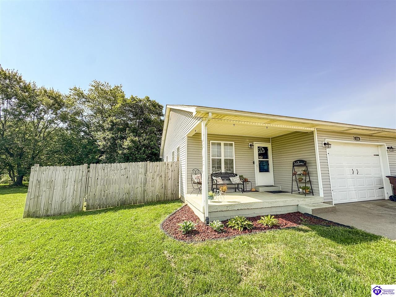 Listing Picture 114/116 Woebegona Way Hodgenville, KY 42748 MLS HK25002245