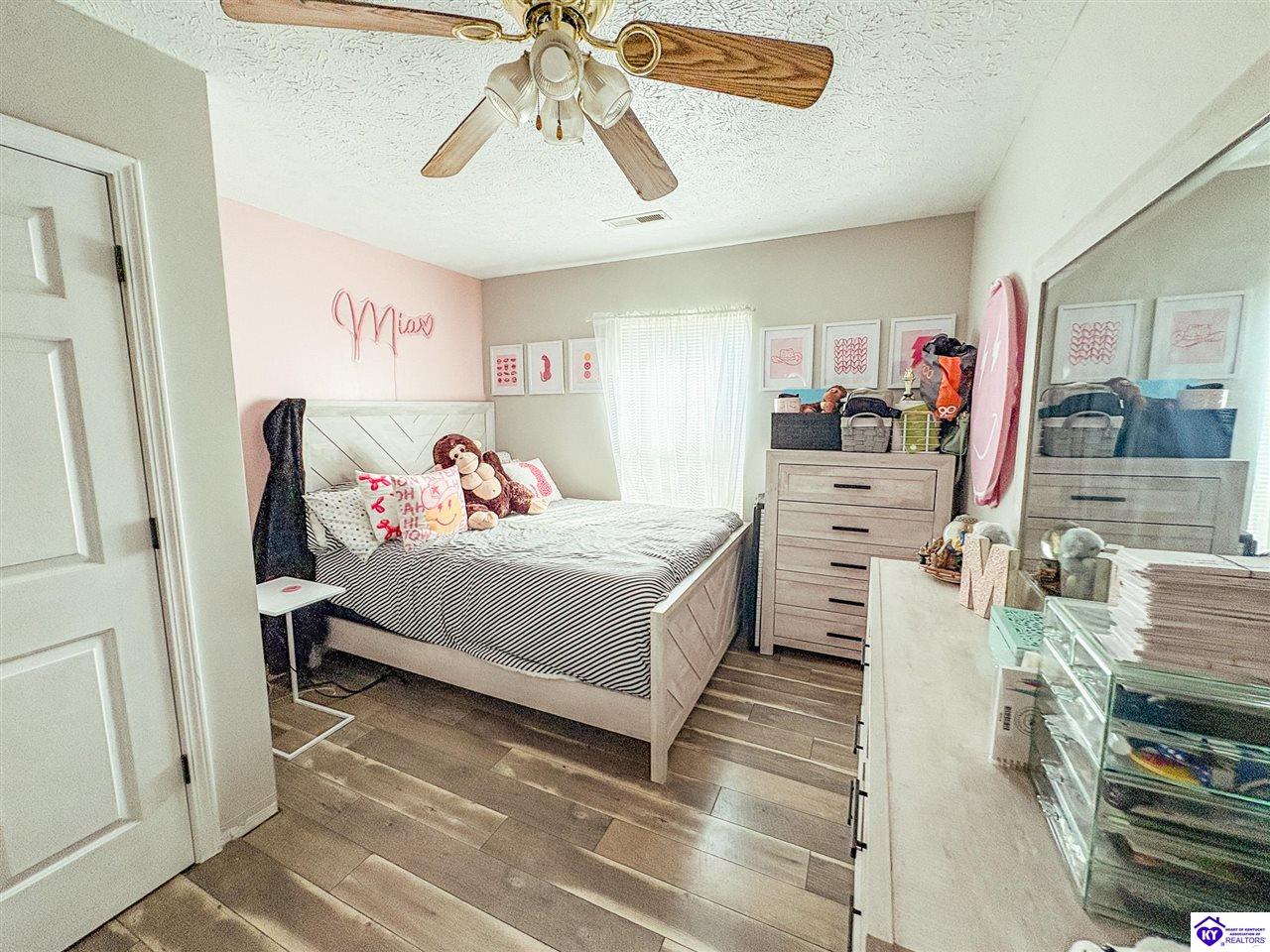 Listing Picture 114/116 Woebegona Way Hodgenville, KY 42748 MLS HK25002245