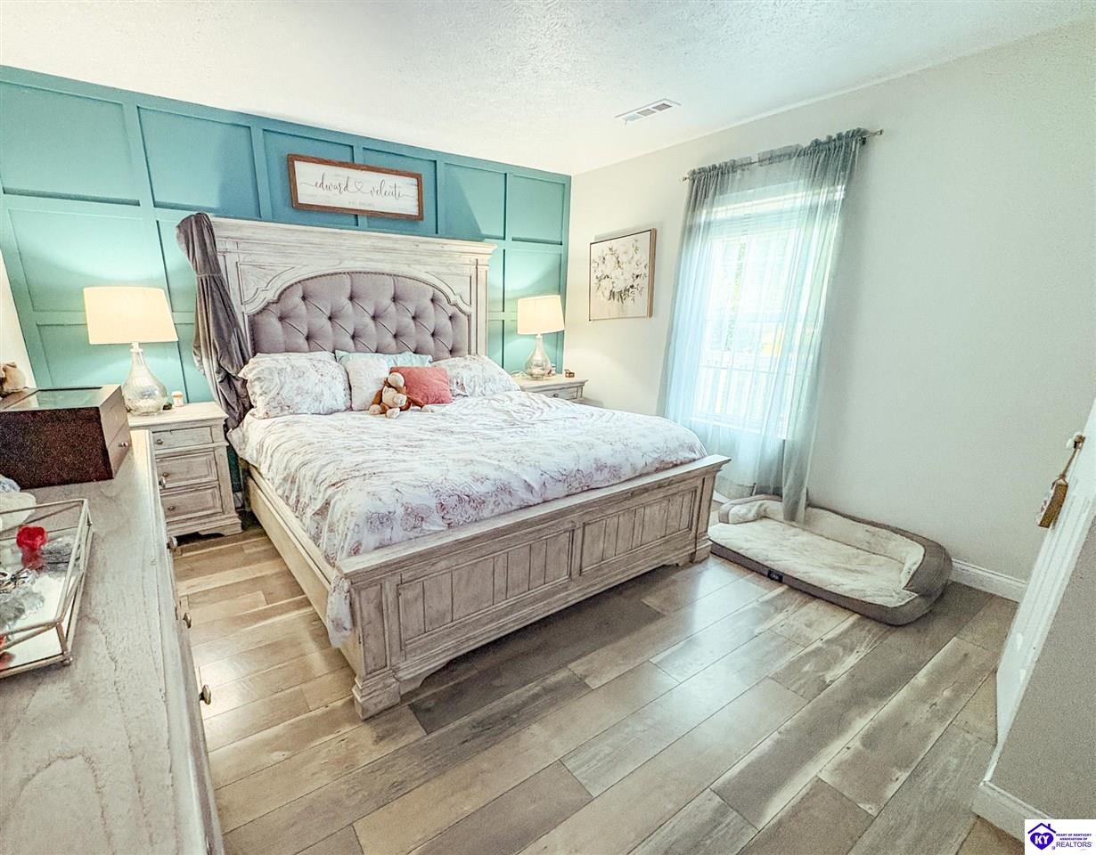 Listing Picture 114/116 Woebegona Way Hodgenville, KY 42748 MLS HK25002245