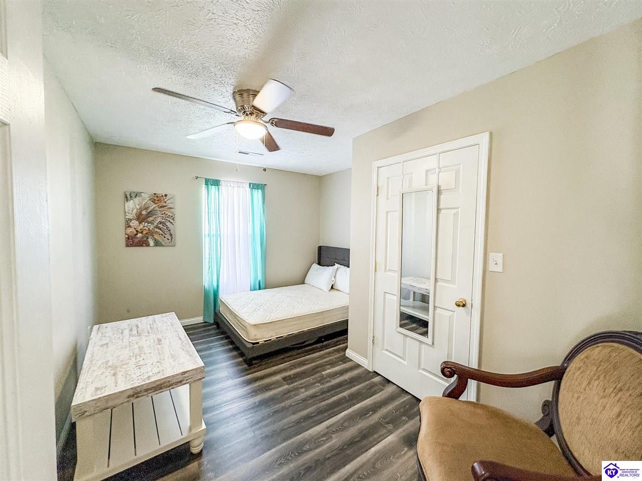 Listing Picture 114/116 Woebegona Way Hodgenville, KY 42748 MLS HK25002245