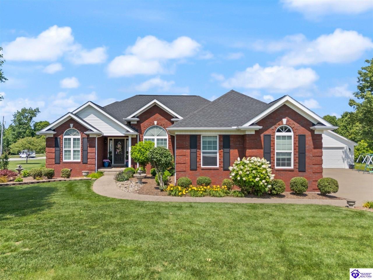 466 Grand Canyon DriveElizabethtown, KY 42701