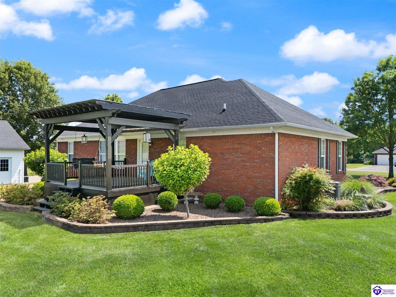 Listing Picture 466 Grand Canyon Drive Elizabethtown, KY 42701 MLS HK25002253