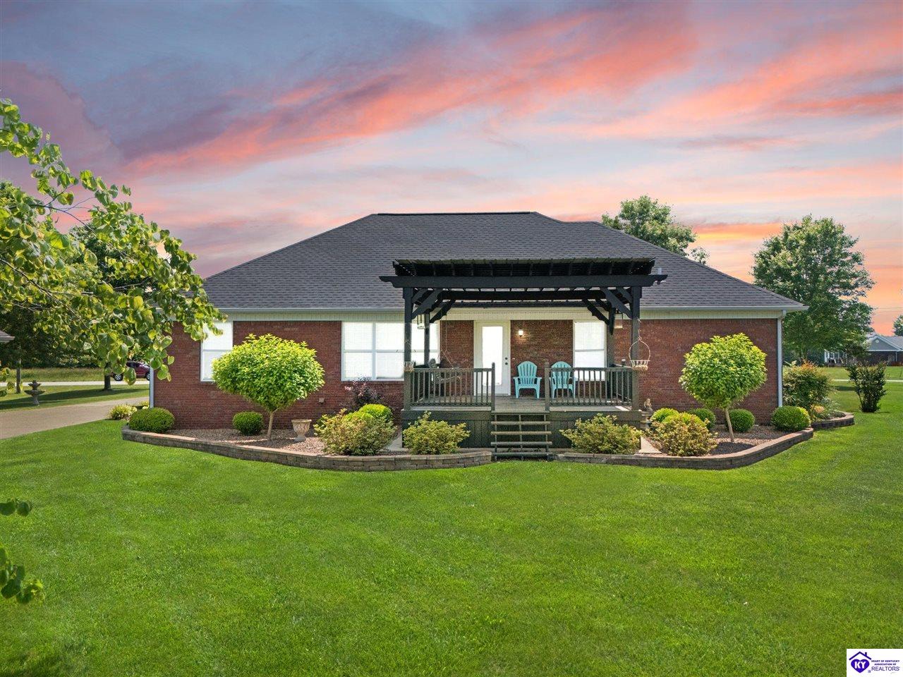 Listing Picture 466 Grand Canyon Drive Elizabethtown, KY 42701 MLS HK25002253