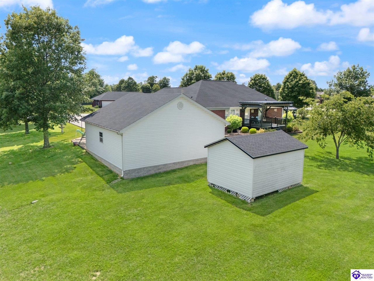 Listing Picture 466 Grand Canyon Drive Elizabethtown, KY 42701 MLS HK25002253