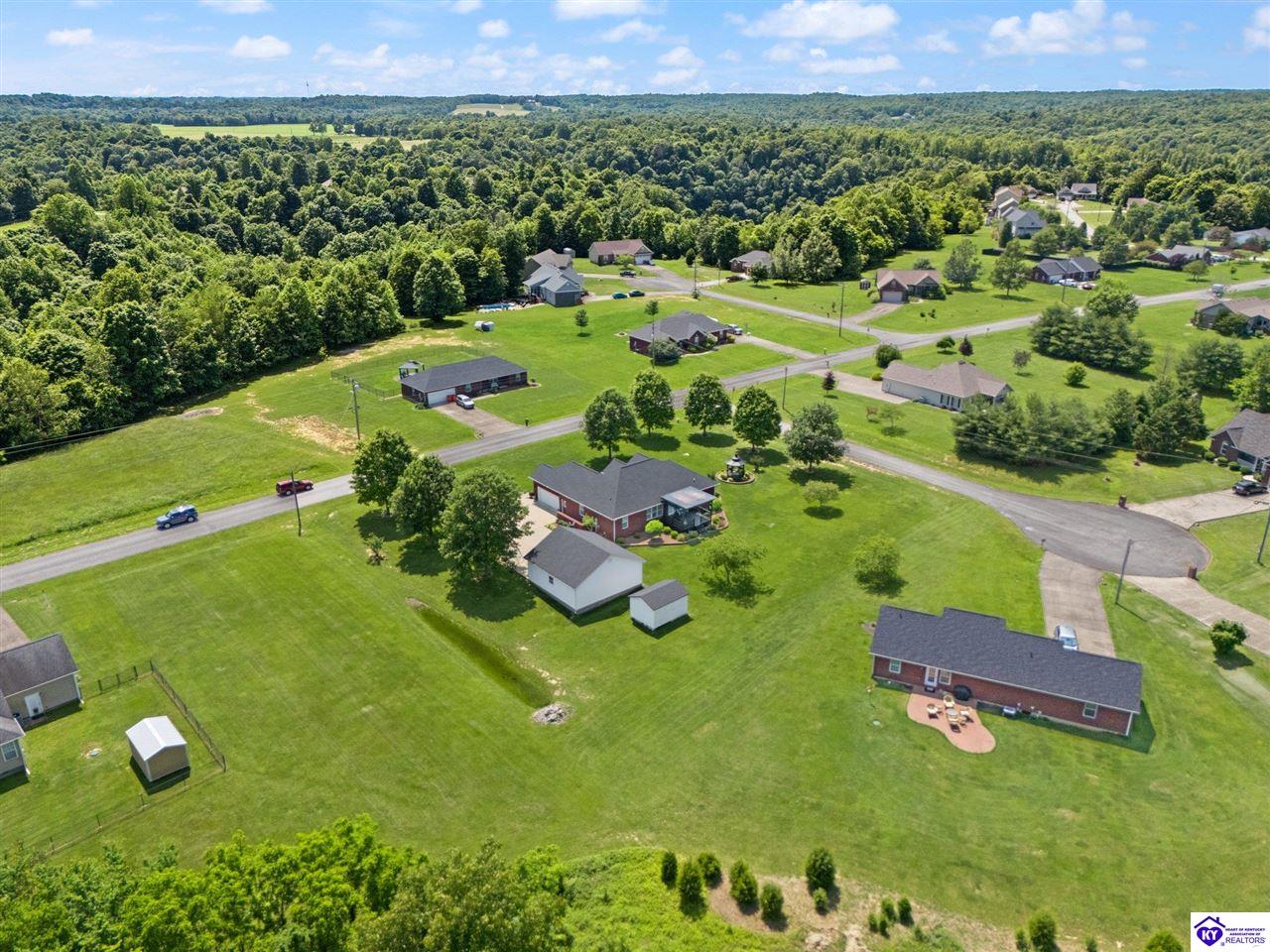 Listing Picture 466 Grand Canyon Drive Elizabethtown, KY 42701 MLS HK25002253