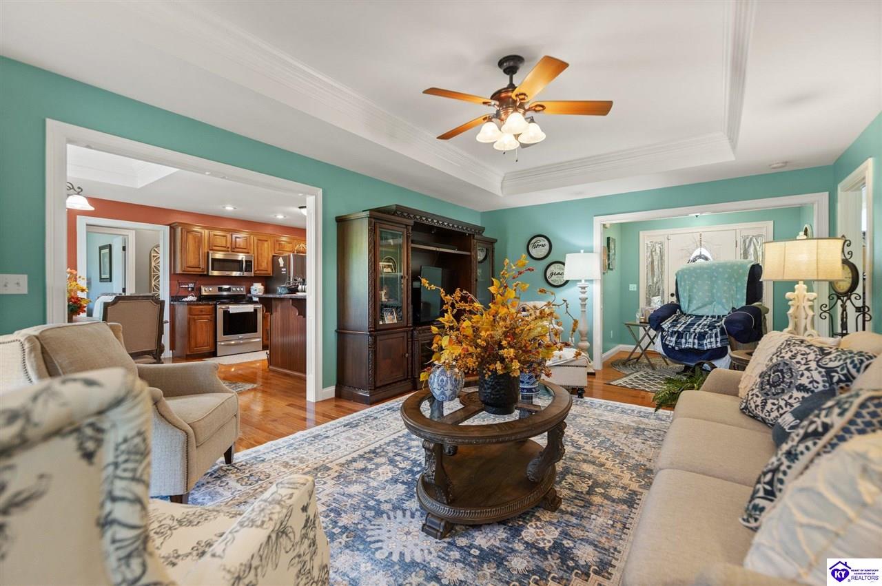 Listing Picture 466 Grand Canyon Drive Elizabethtown, KY 42701 MLS HK25002253