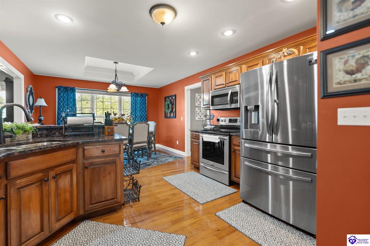 Listing Picture 466 Grand Canyon Drive Elizabethtown, KY 42701 MLS HK25002253