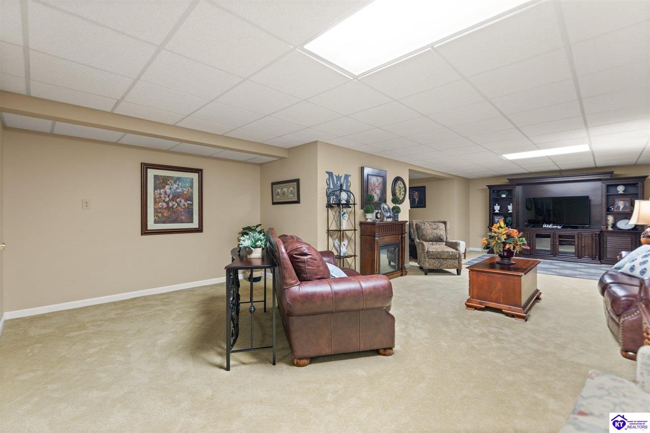 Listing Picture 466 Grand Canyon Drive Elizabethtown, KY 42701 MLS HK25002253