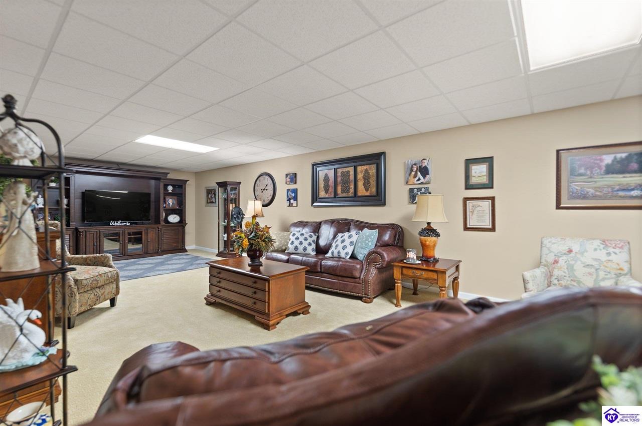 Listing Picture 466 Grand Canyon Drive Elizabethtown, KY 42701 MLS HK25002253