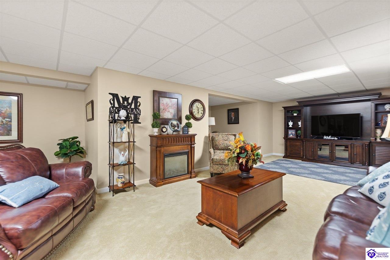 Listing Picture 466 Grand Canyon Drive Elizabethtown, KY 42701 MLS HK25002253