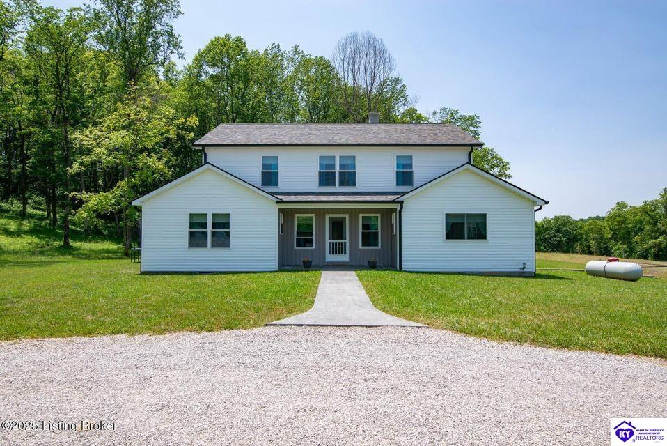 3412 Boyds Knob RoadMunfordville, KY 42765