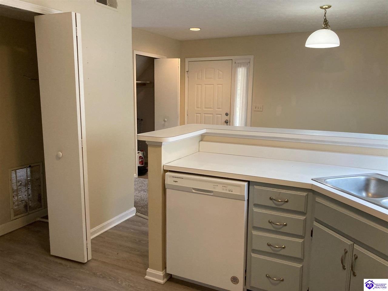 Listing Picture 131 S Lorraine Street Radcliff, KY 40160 MLS HK25002260