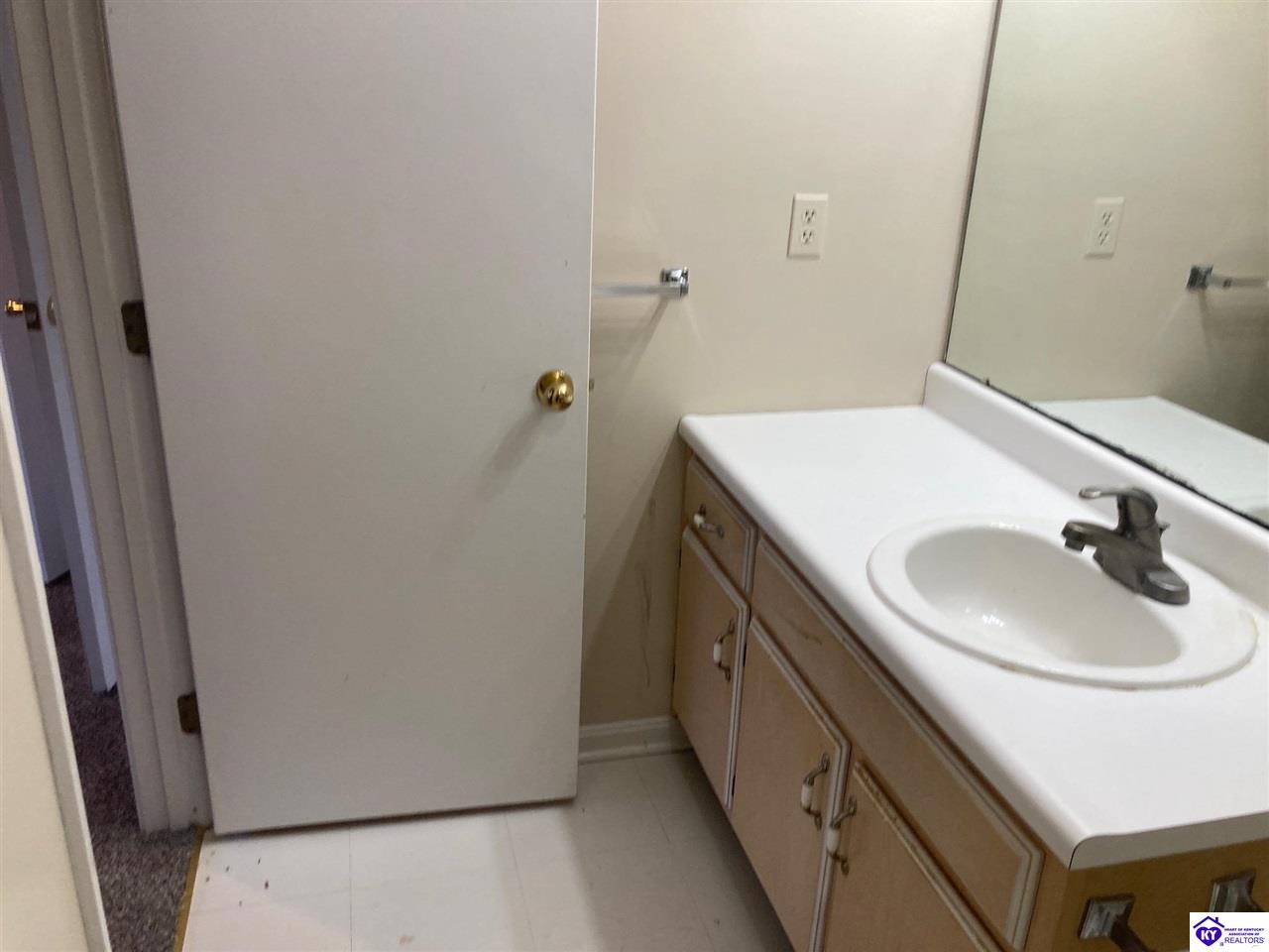 Listing Picture 131 S Lorraine Street Radcliff, KY 40160 MLS HK25002260