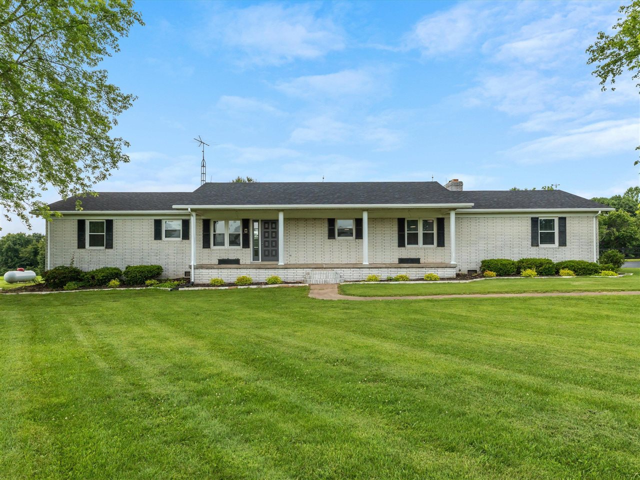 5695 Caneyville Road