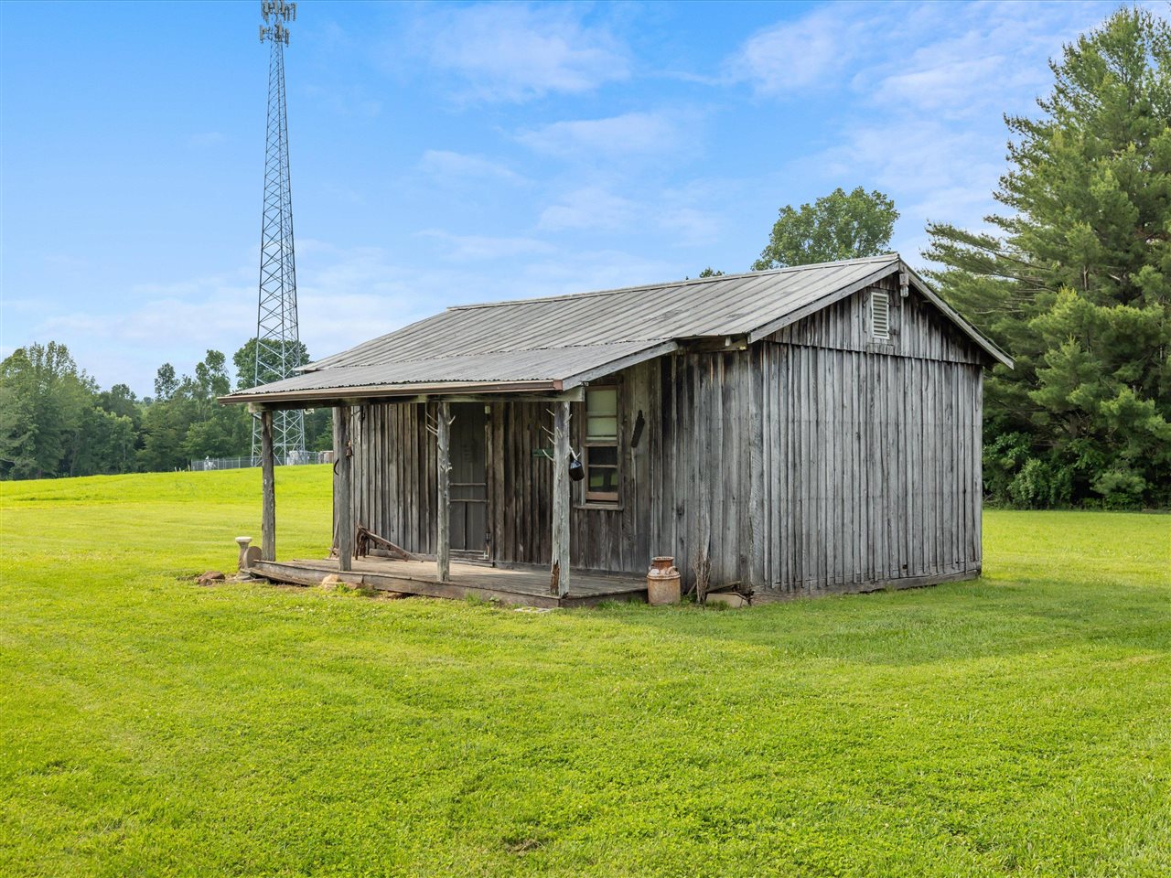 5695 Caneyville Road