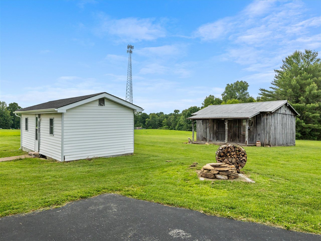 5695 Caneyville Road