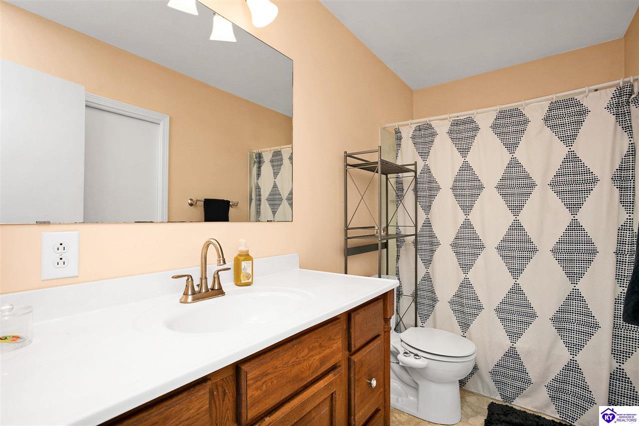 Listing Picture 238 French Street Elizabethtown, KY 42701 MLS HK25002299